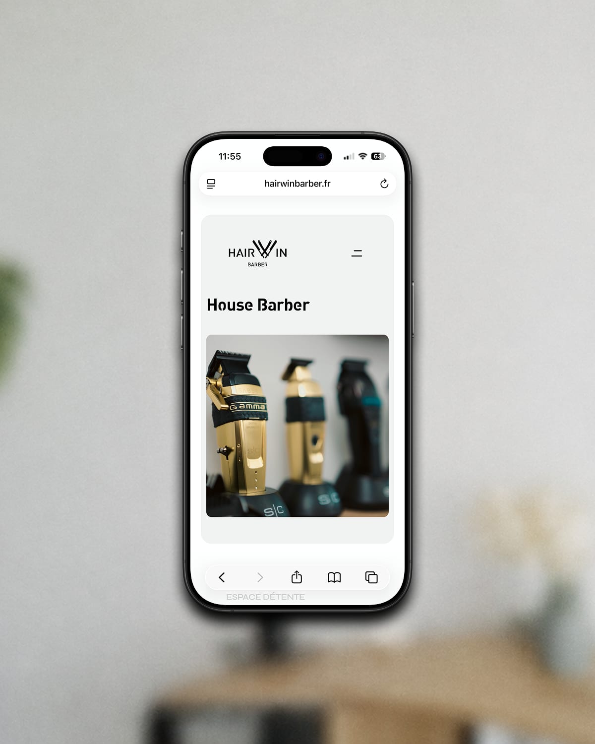 Visual 1, Hairwin Barber